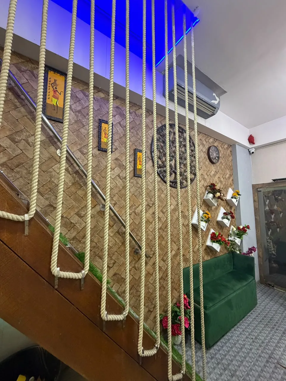 Lobby staircase decor