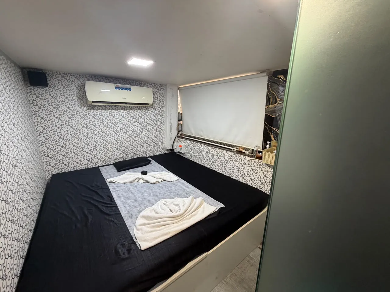 Luxury massage suite